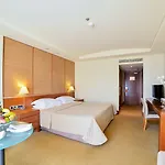 波尔图卡拉斯梅利通酒店 5*