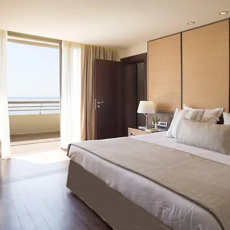 منتجع Porto Carras Meliton نيوس مارماراس