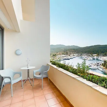 منتجع Porto Carras Meliton 5*
